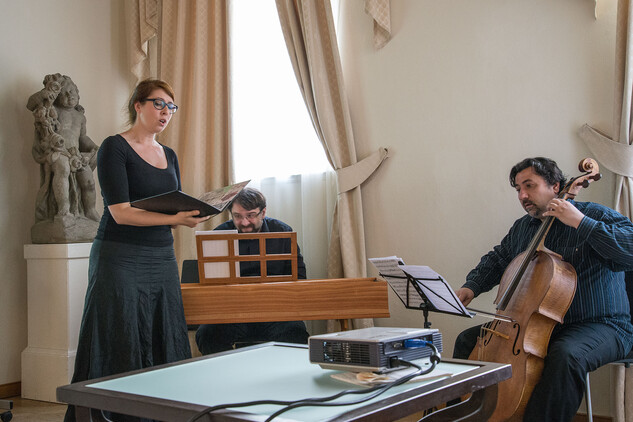 Soubor staré hudby Musica cum gaudio při svém vystoupení, foto Gabriela Čapková.
