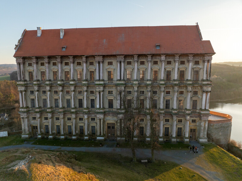 Zámek Plumlov, loňský vítěz Ceny veřejnosti | © Petr Školař