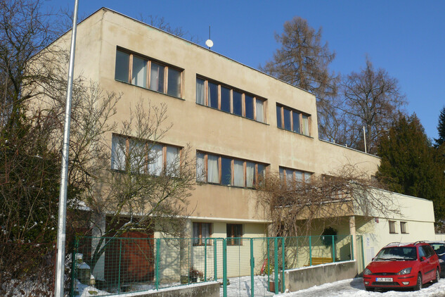 Kytlicova vila, arch. Josef Gočár 1932–1933, Nad Paťankou 1788/22 (leden 2017)